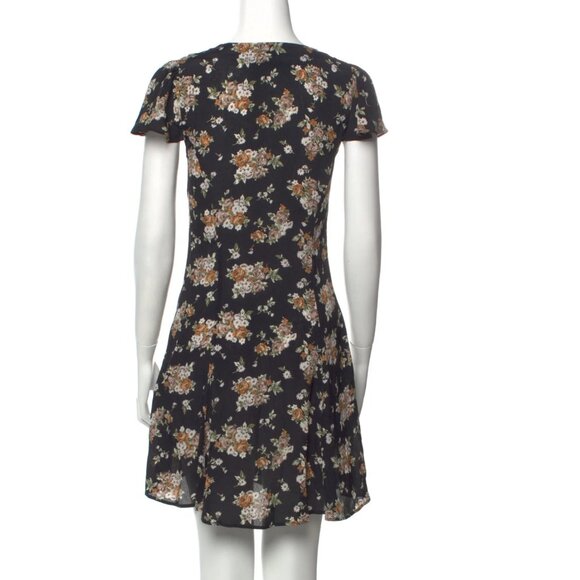 Reformation Short Sleeve with V-Neck Floral Print Mini Dress in Size XS! - Picture 3 of 3